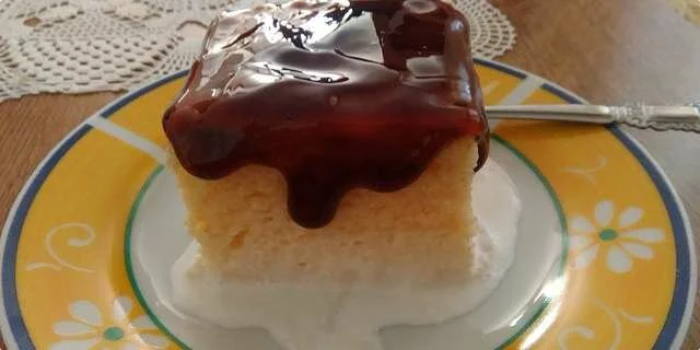 Albanés / Pastel de caramelo / Tres leches