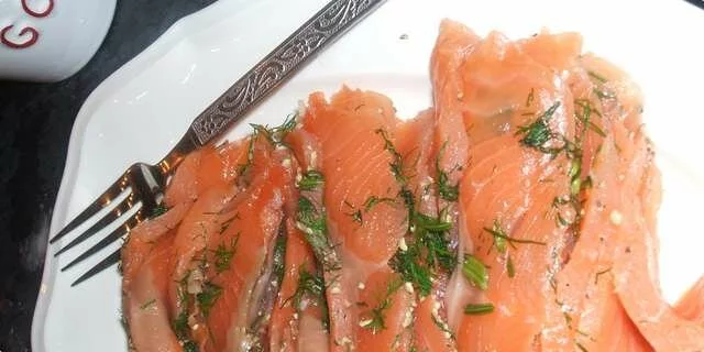 Gravad lax - лосось маринованный