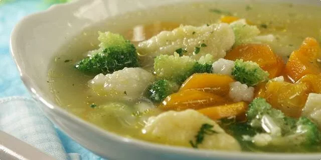 Clear vegetable soup