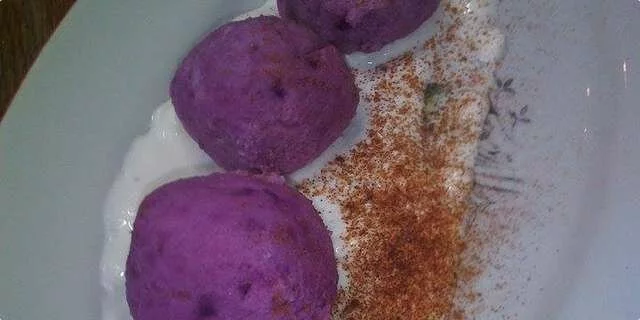 Albóndigas de camote morado