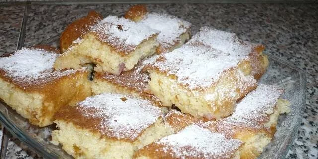 A cake with amulets and peaches