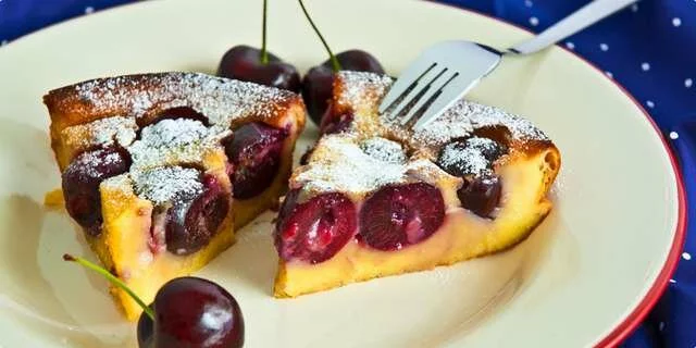 Cherry Clafoutis (вишневый стейк) - по рецепту легендарной французской семьи Ру