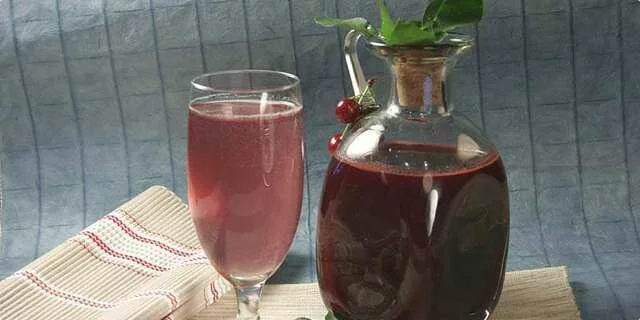 Homemade cherry syrup