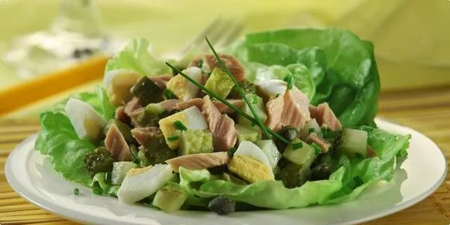 Salada de atum clara