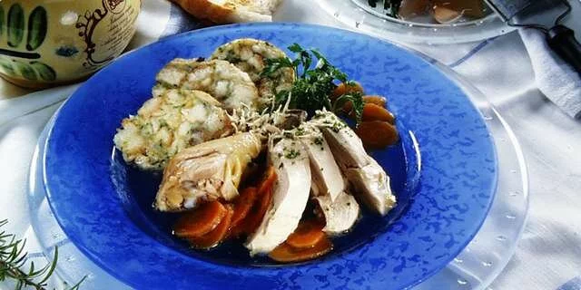 Boiled a bourré le poulet