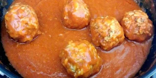 Albóndigas con puré de patatas