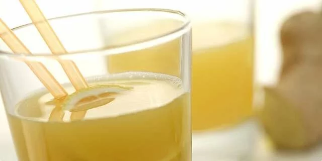 Jugo de naranja con jengibre