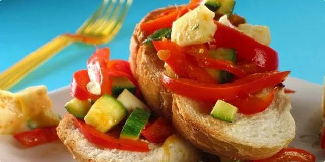 Bruschettas com vegetais