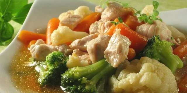 Fine stew with chicken