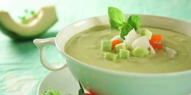 Cold avocado soup