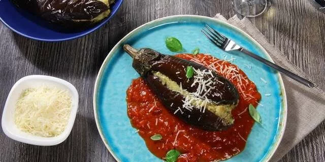 Stuffed eggplants