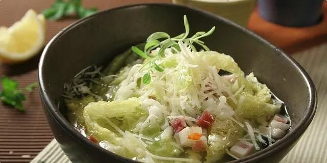 Cabbage soup with cheese