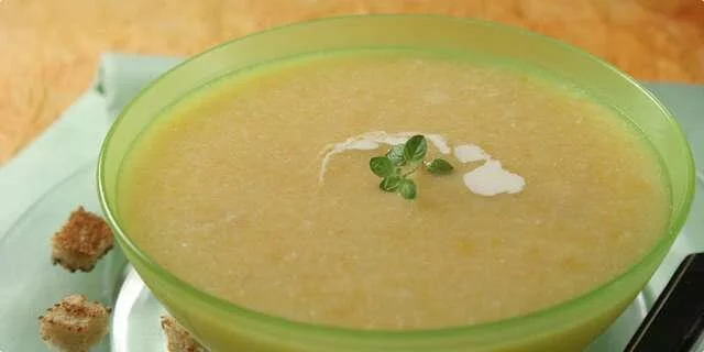 Thick cauliflower soup