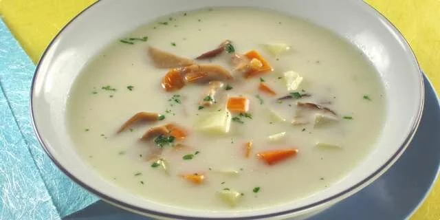 Thick mushroom soup