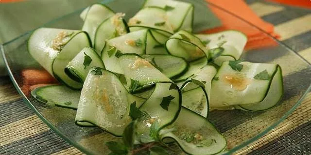 Spicy cucumbers