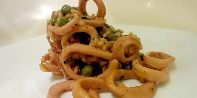 Calamari Primavera (ризотто с кальмарами и овощами)