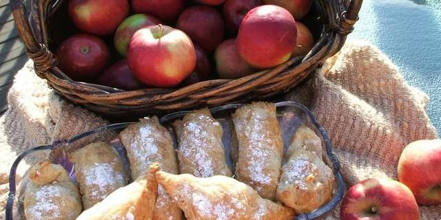 Almohadas con manzanas