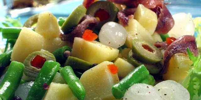 Salada morna da batata