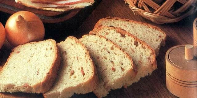 Bread with bacon