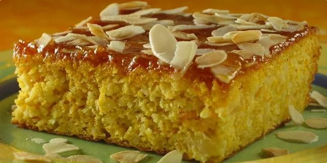 Carrot and pineapple cake