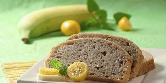 Unusual banana bread